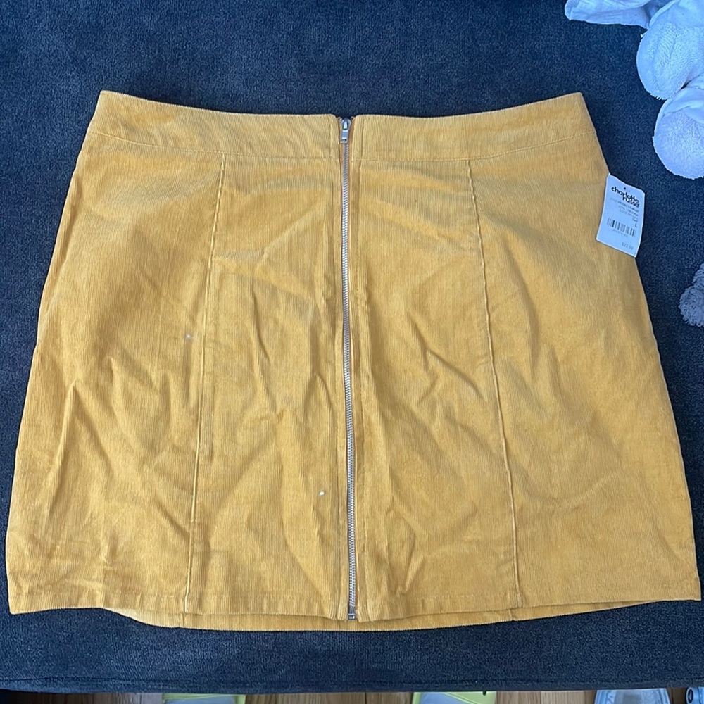 Corduroy skirt